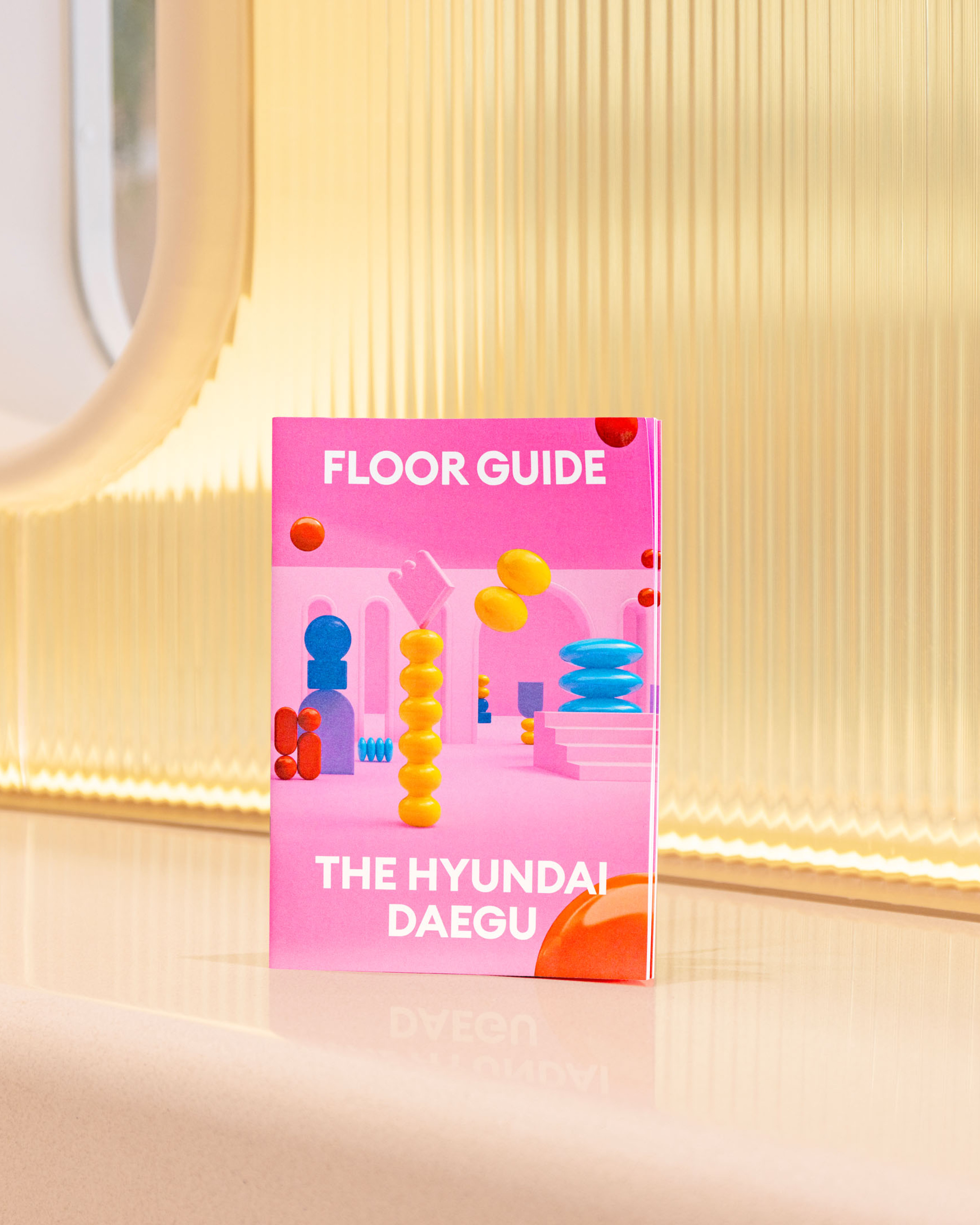 Floor guide design as part of a campaign for the Hyundai Department Store in Daegu.