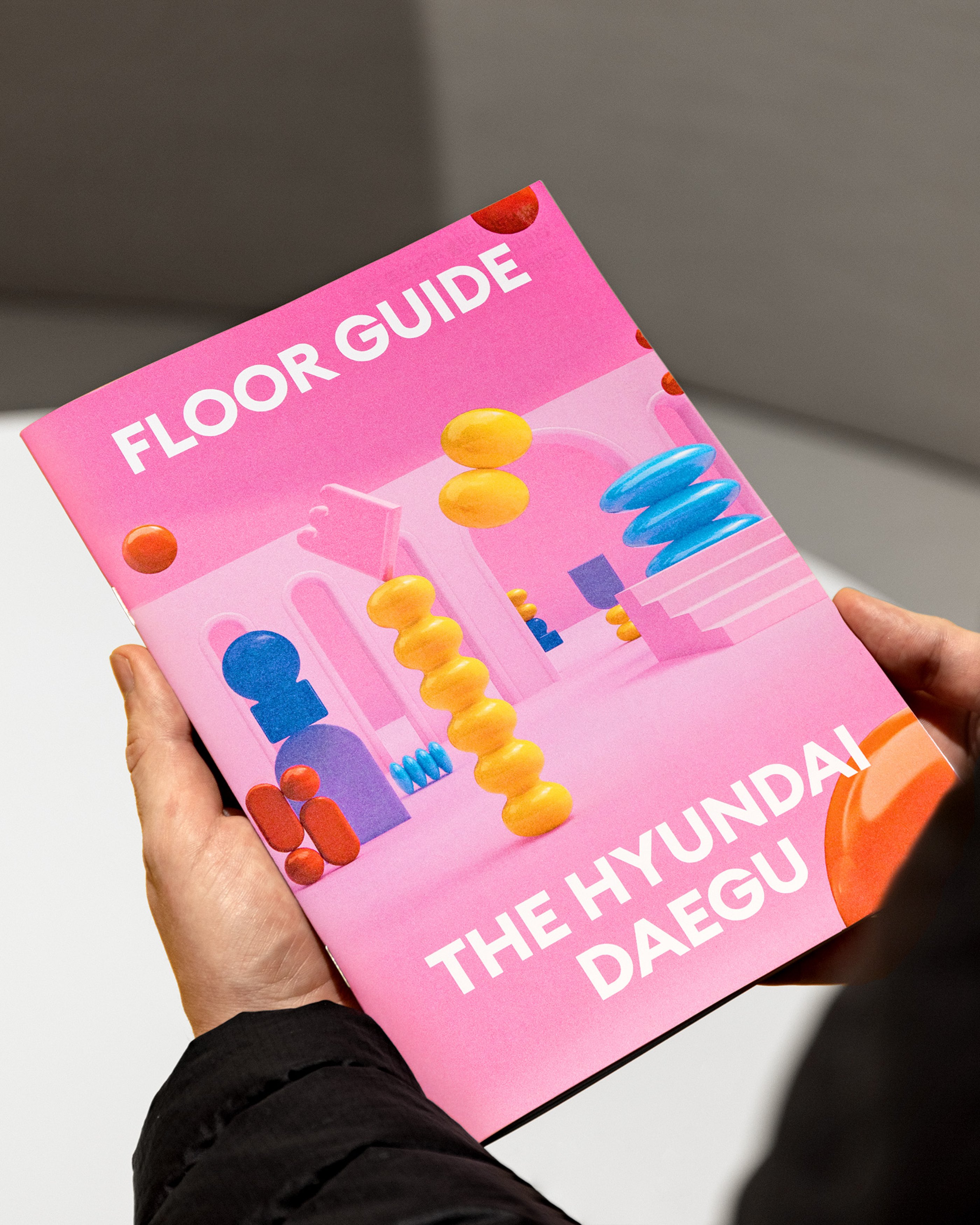 Floor guide design as part of a campaign for the Hyundai Department Store in Daegu.